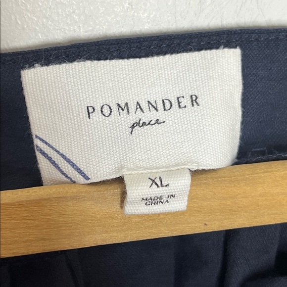 Pomander Place Tuckernuck Finley Flutter Sleeve Navy Blue Blouse Top - Picture 8 of 15